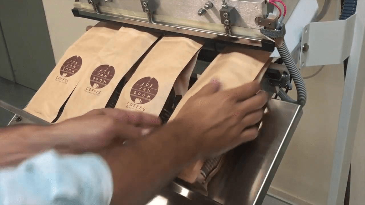 Đặc điểm và thông số kỹ thuật của máy đóng gói cà phê