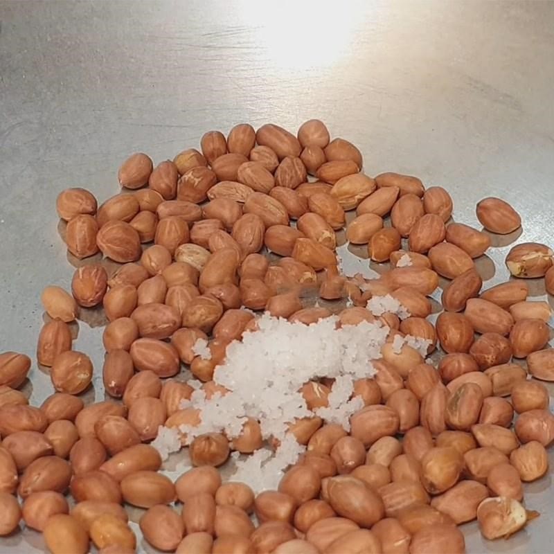 Cách làm đậu phộng rang muối đường ngon tại nhà