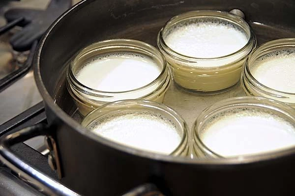 Khám Phá Quy Trình Làm Sữa Chua Ngon 14 Ủ sữa chua