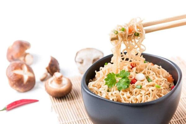 Tìm Hiểu Quy Trình Sản Xuất Mì Ăn Liền 16 Cách biến gói mì ăn liền thành bữa ăn hoàn chỉnh